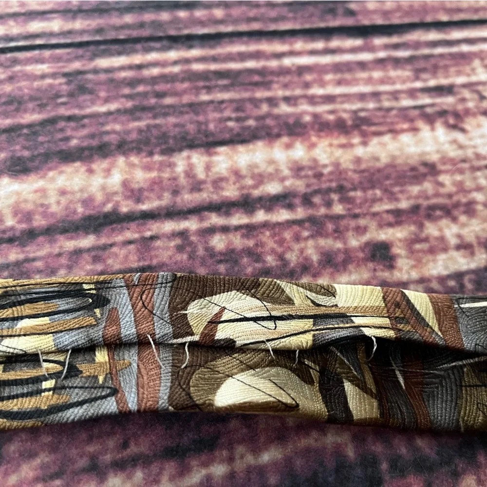 Men’s Jerry Garcia 100% silk Paris is the rain collection 15 extra long tie